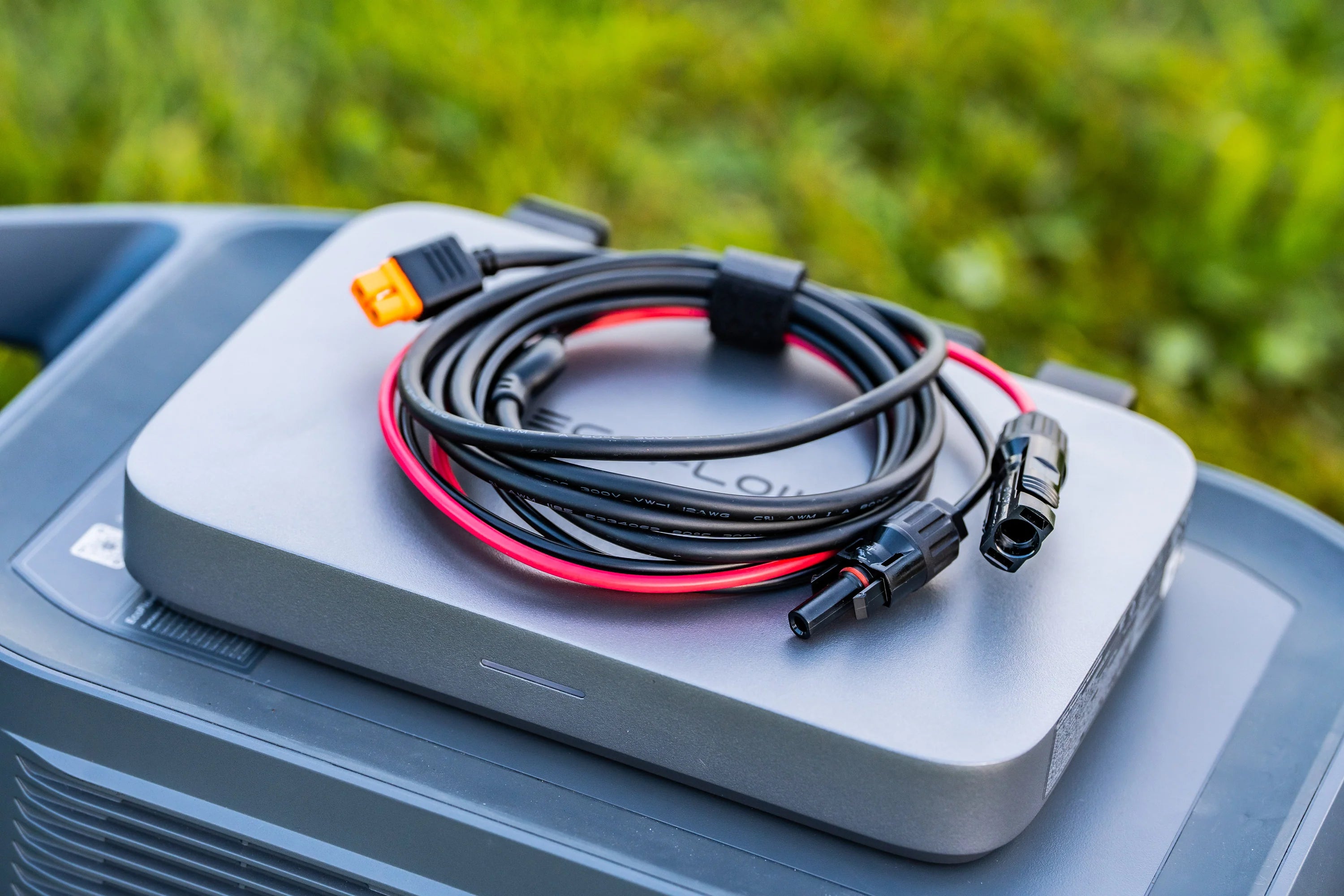 EcoFlow Delta Pro Solar Set (Delta Pro + 1-4x Solarpanel + XT60 Solarkabel)