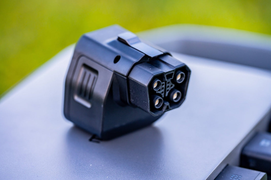 ECOFLOW EUROPE S.R.O. EcoFlow Delta Pro zu Smart Generator Adapter – Kabel – Bild 1