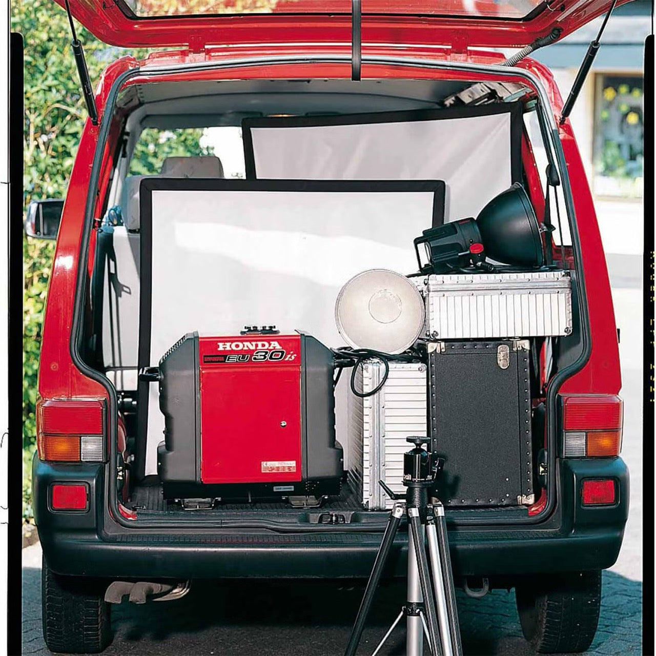Honda EU 30is Inverter Stromerzeuger 2x Schuko Leihgerät